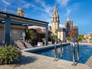 Duquesa Suites Landmark Hotel by Grup Duquessa