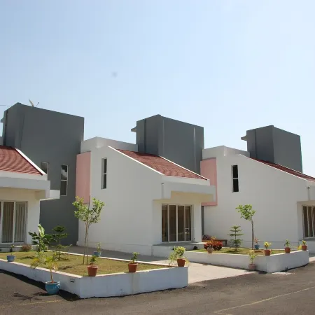 Inventree Hotel Pune Отели в г. Хинджавади