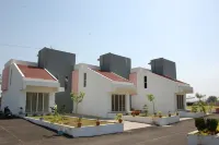 Inventree Hotels & Resort Hotels near Kirti Chowk/ Shri Ram Chowk
