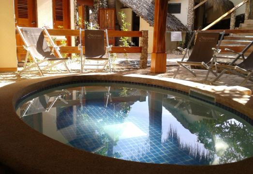 2. 티파니 비치 리..