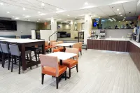 Best Western Paramus Hotel  Suites - breakfast