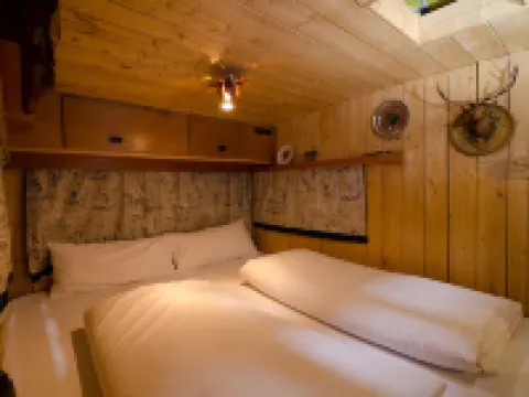 เบสแคมป์บอนน์ โฮสเทล โรงแรมในบอนน์