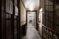 The Grey Hotels in Naples