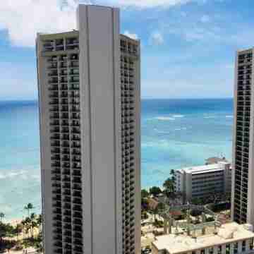 Contemporary Waikiki Beach Condo with Rooftop Pool, Superb Shopping and Dinning Others