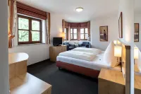 Alter Hof Các khách sạn ở Parsdorf