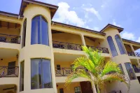 Paradise Cove Resort Hoteles cerca de Shoal Bay Beach