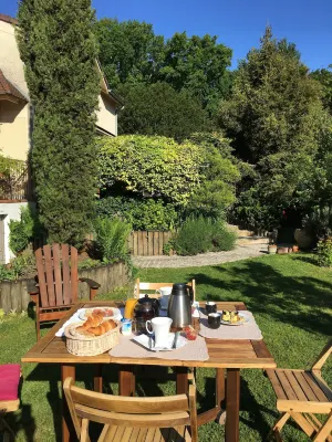 Chambre d'hôte la Bacotterie فنادق في Saint-Ouen-en-Brie