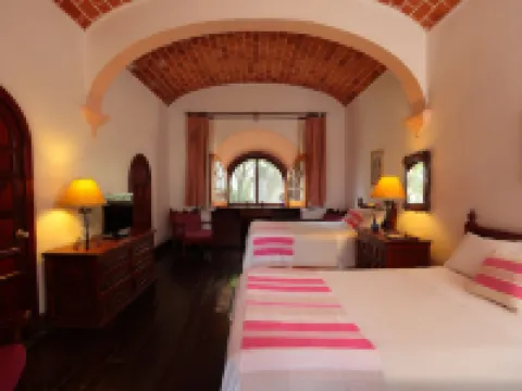 Posada del Tepozteco - Hotel & Gallery テポストランのホテル