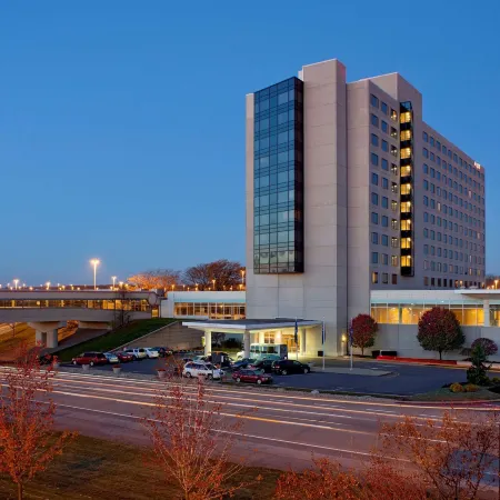 Hyatt Regency Pittsburgh Intl Airport
