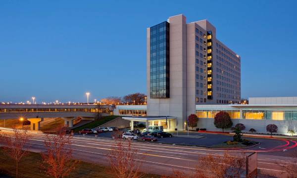 Hyatt Regency Pittsburgh Intl Airport