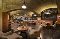 布拉迪斯拉發閣樓酒店 - 早餐