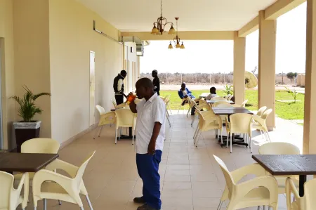 Thakadu Hotel, Casino & Conference Centre