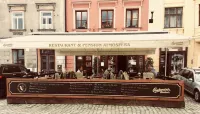 Pension & Restaurant Atmosféra Hotels near Loket Castle