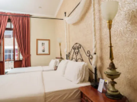 Santa Lucia House - Forum Hoteles en Cuenca