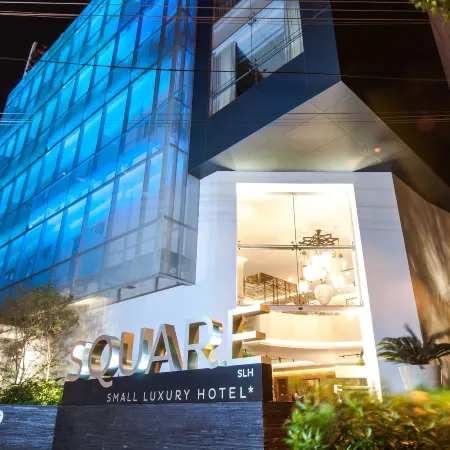 Square Small Luxury Hotel - Providencia Отели рядом с достопримечательностью «Стадион «3 марта»»