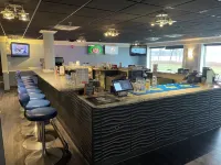 Lakeside Inn - bar