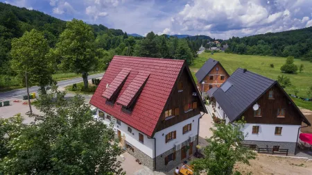 Rustic Lodge Plitvice Отели в г. Језерце