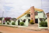 Jayliz Lodge Tema