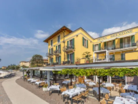 Lake Front Hotel Brenzone Hotels in Brenzone sul Garda