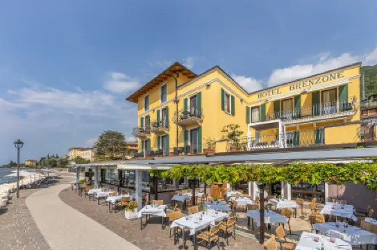 Lake Front Hotel Brenzone