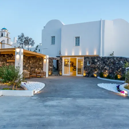 Oia Suites
