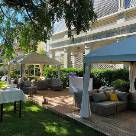 Golf Hotel René Capt Отели рядом с достопримечательностью «Mountain Studio»