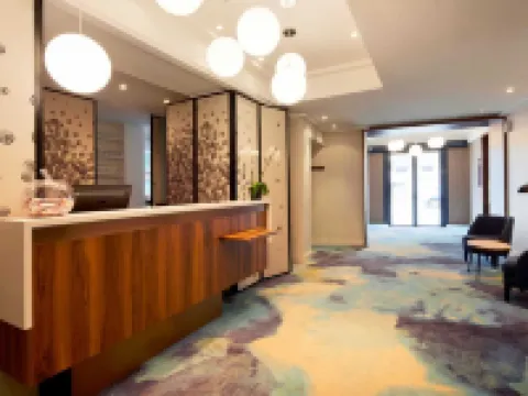 Hôtel Europe and Spa Hotels in Reims