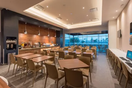 Microtel Inn & Suites by Wyndham San Luis Potosi