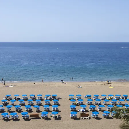 Plus Fariones Suite Hotel