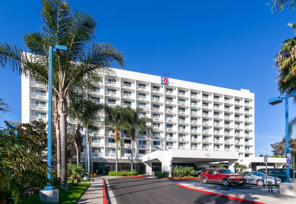 モーテル 6 ロサンゼルス カリフォルニア - ロサンゼルス - LAX 最新