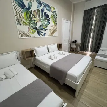 Vpm Rooms Central Train Station