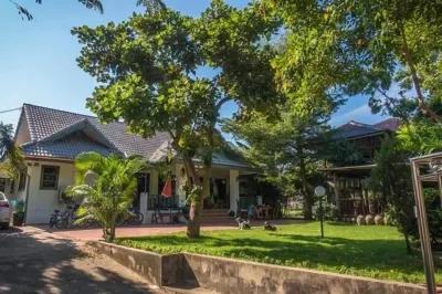 Plus Hostel Ayutthaya Hotels in 