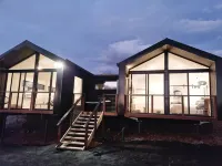 Black + Shack Hotels in 