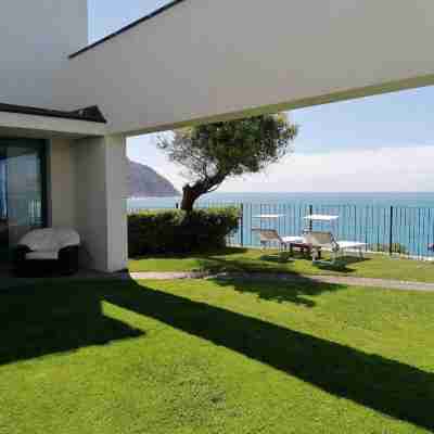 Villa Domus 1938 Hotel Exterior