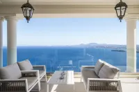 帶泳池，熱水浴缸，水療室和絕美海景的Villa Monte Leone
