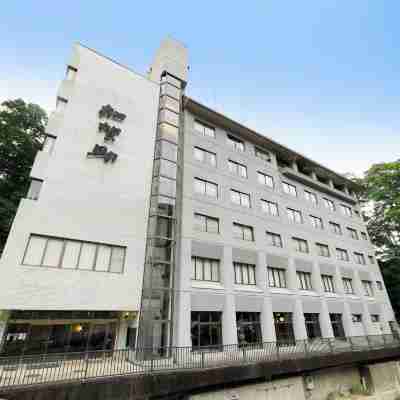 ホテル加賀助 Hotel Exterior