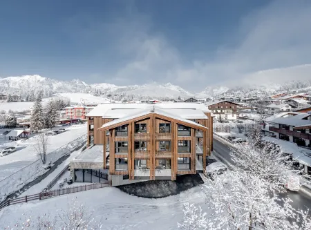 Summit Seefeld Отели в г. Гемайнде Зеефельд