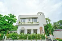 阿斯加德公寓及飯店 Gurudwara Shri Guru Singh Sabha附近的飯店