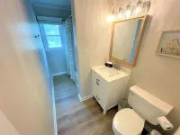 2BR oceanside duplex, steps from beach, dog friendly at no add't fee