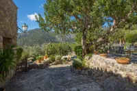 Finca Es Castell Hotels in Lluc