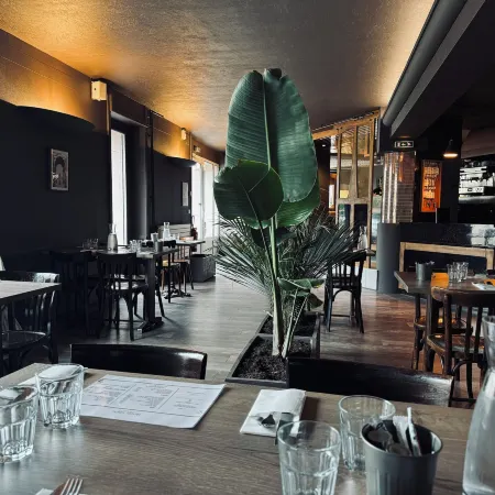 Logis Hotel Eben Отели в г. Эглетон