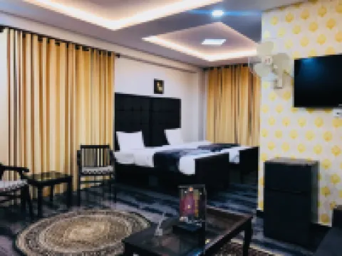 Grand Taj Hotels in Murree