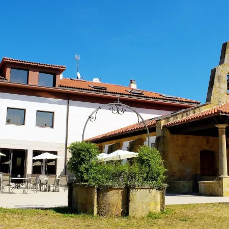 Oca Palacio de La Llorea Hotel & Spa
