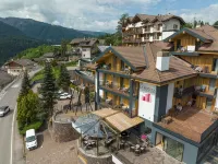 La Roccia Wellness Hotel