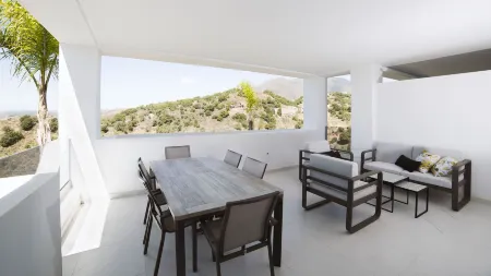 Estepona Holiday Hills