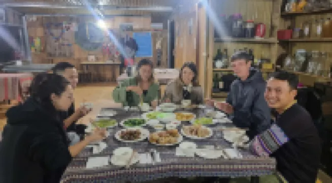 哈囉木江界家庭旅館 - 青年旅舍