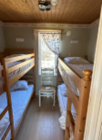 哈魯登斯小屋和旅舍