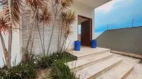 Villa Azul Mar - Sofisticação e Refúgio na Enseada Hotel di Anchieta