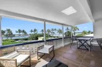 INLET PALM BEACHES Отели в г. Ривьера Бич