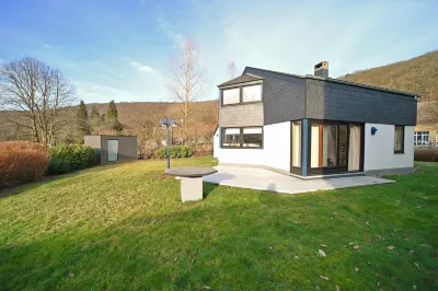 Charming Architect House in la Roche en Ardennes Hôtels à proximité de : Musée de la Bataille des Ardennes